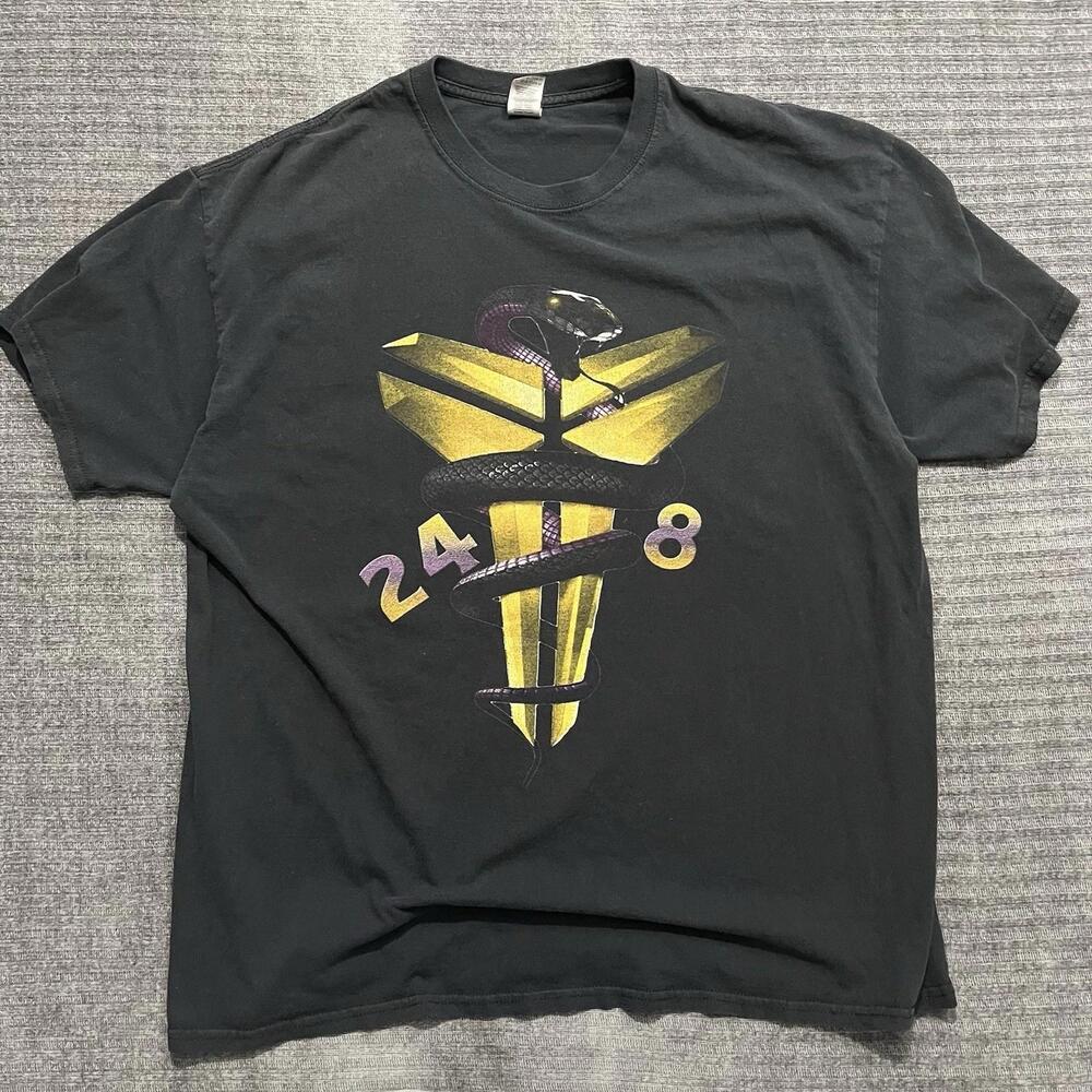 Y2K Kobe Bryant Black Mamba Forever Graphic T-Shirt Xl